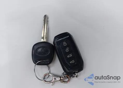 2013 Toyota Tundra Grade 4.6L V8 z USA, uszkodzony, nr VIN 5TFUM5F13DX044655